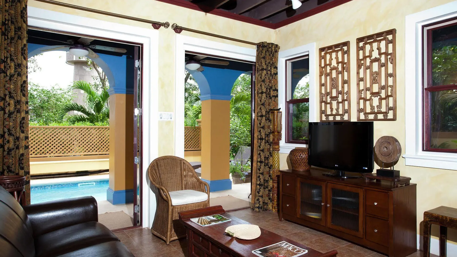 Hermosa Cove Villa Resort & Suites Ocho Rios Jamaica