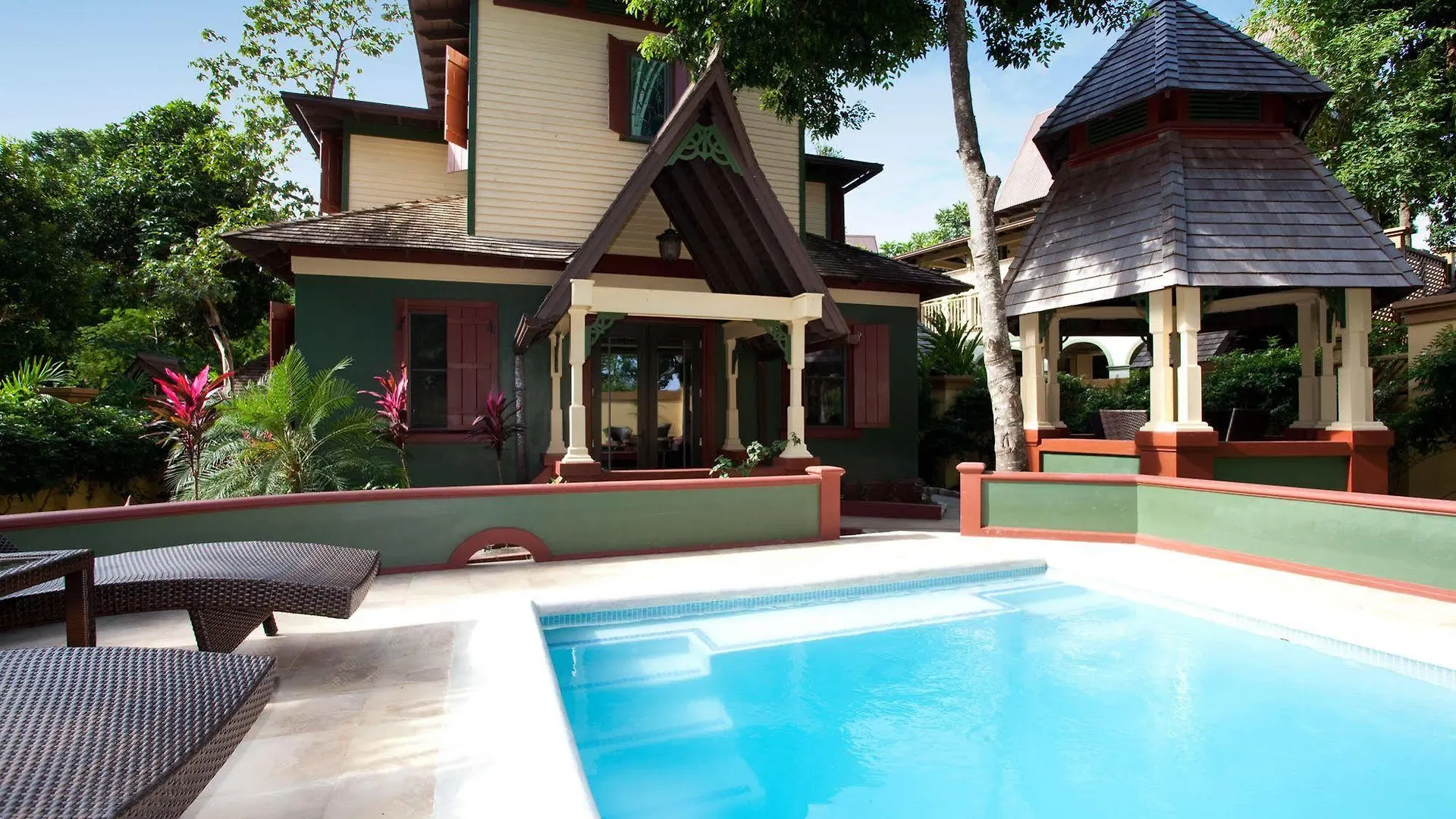 Hermosa Cove Villa Resort & Suites Ocho Rios
