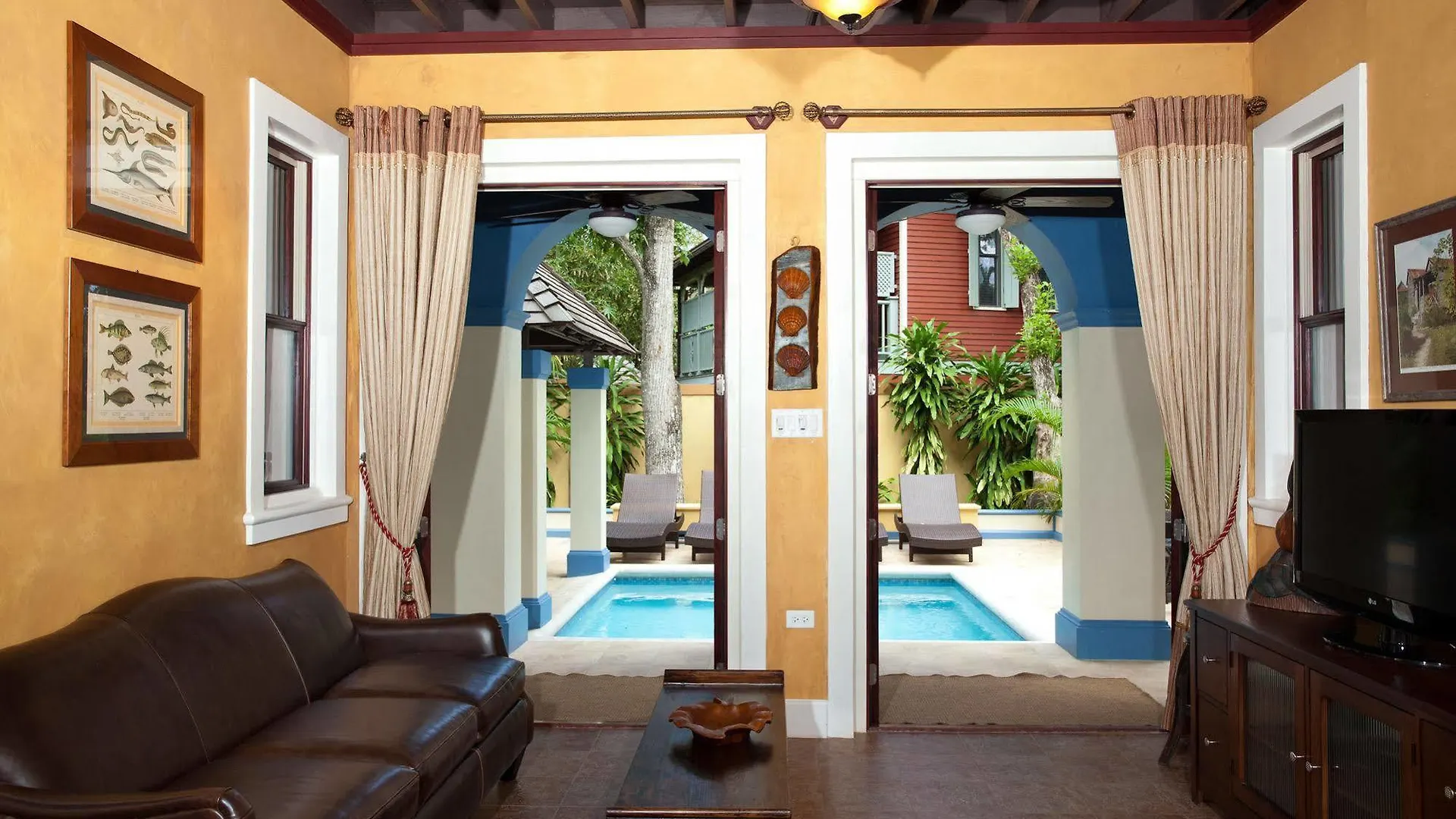 Hermosa Cove Villa Resort & Suites Ocho Rios Jamaica
