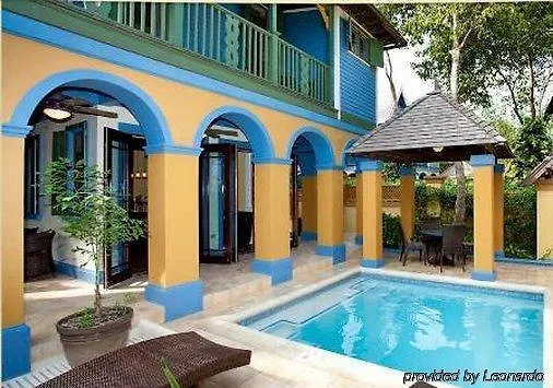Hermosa Cove Villa Resort & Suites Очо-Риос 5*,  Ямайка